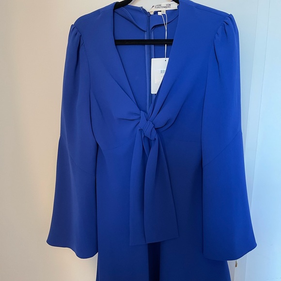 Diane Von Furstenberg (DVF) blue long sleeve dress. nwt - Picture 3 of 7